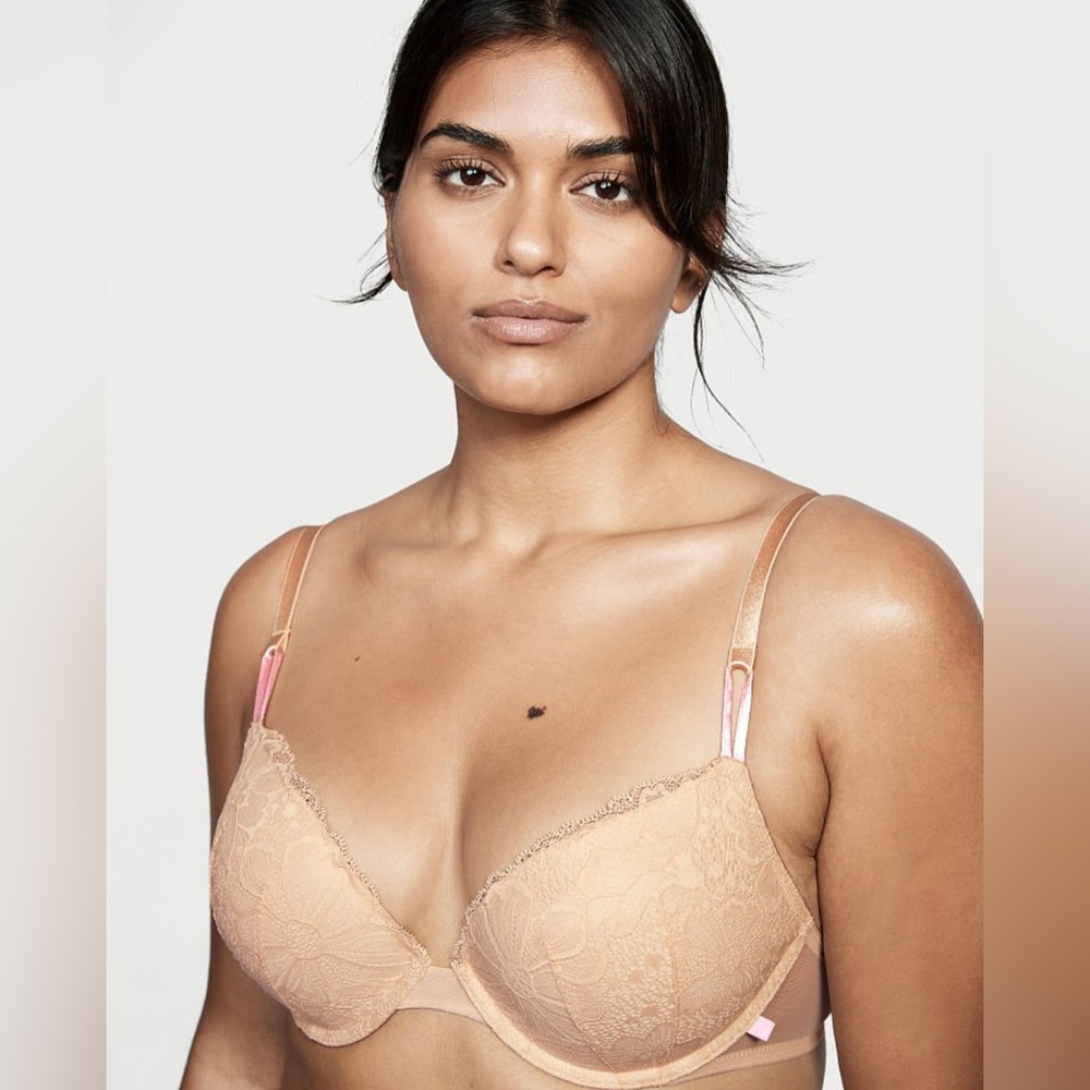 VICTORIA SECRET Sexy Tee Posey Lace Push-Up Bra